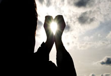 凯伦-威尔逊10-9击败特鲁姆普,夺得2025斯诺克.